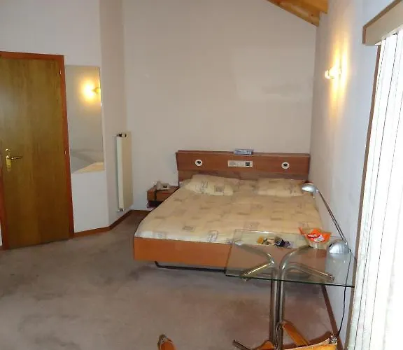 Pas De Cheville Hotel Conthey